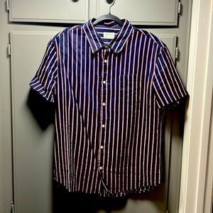 Men’s striped button down